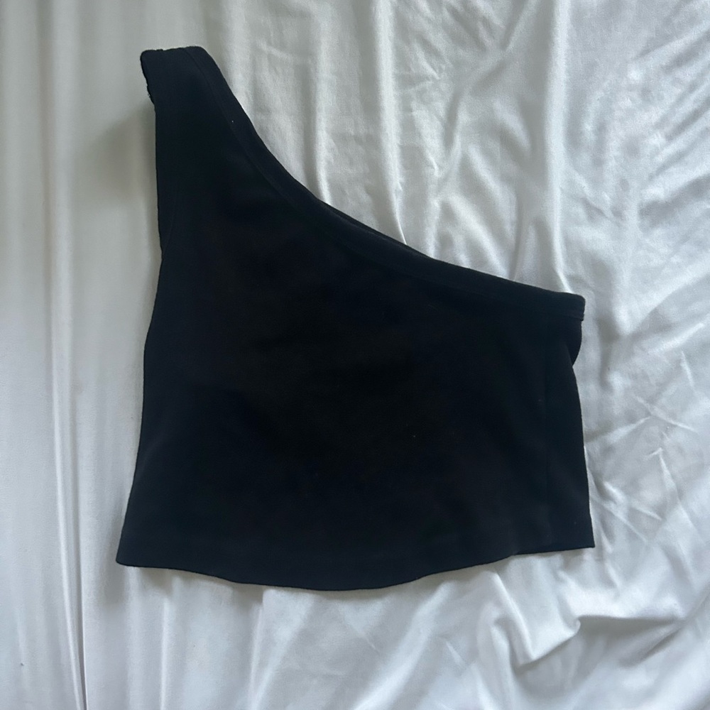 Zara One Shoulder Crop-top